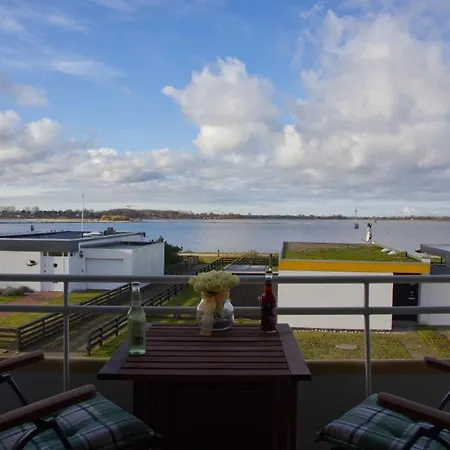 Holiday home Inselblume 83 - Gemuetliche Im Strandhaferweg Burgtiefe auf Fehmarn